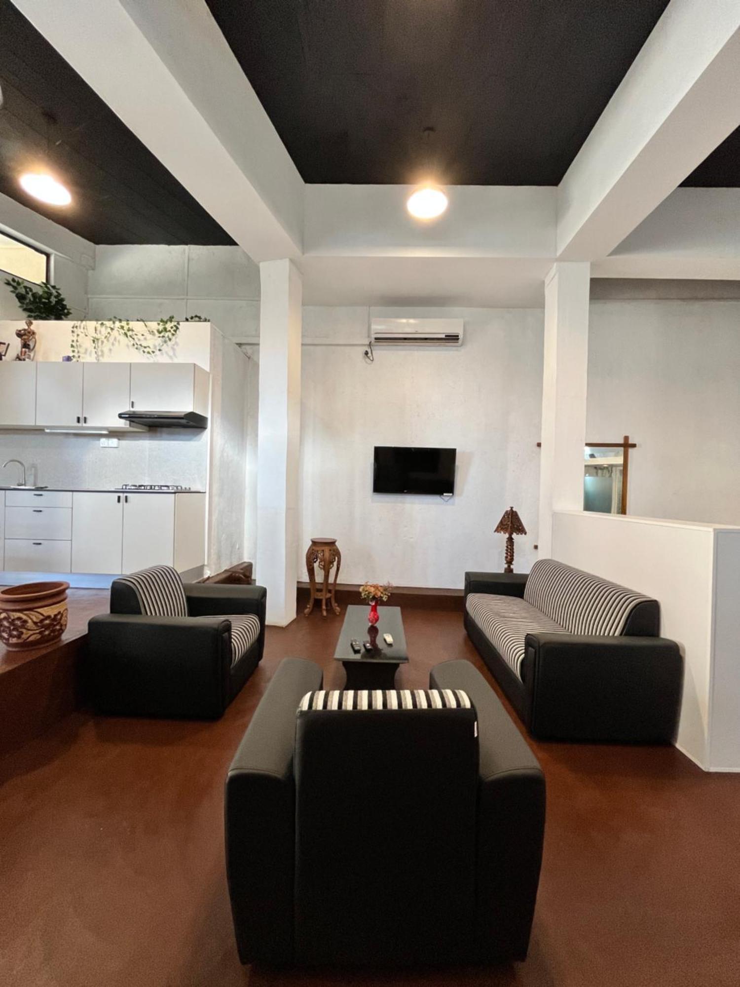 中国蒲公英民宿dandelion Guest House Villa With Mount View Κάντι Εξωτερικό φωτογραφία